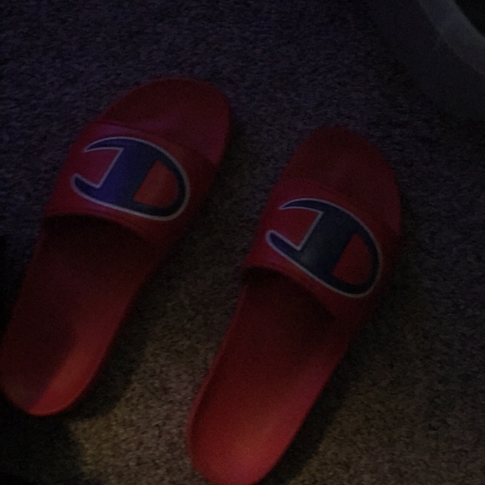 Size12 champion slides